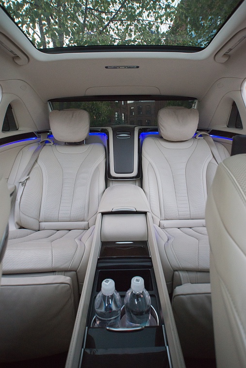Mercedes-Benz Maybach S-класс 222 Белый