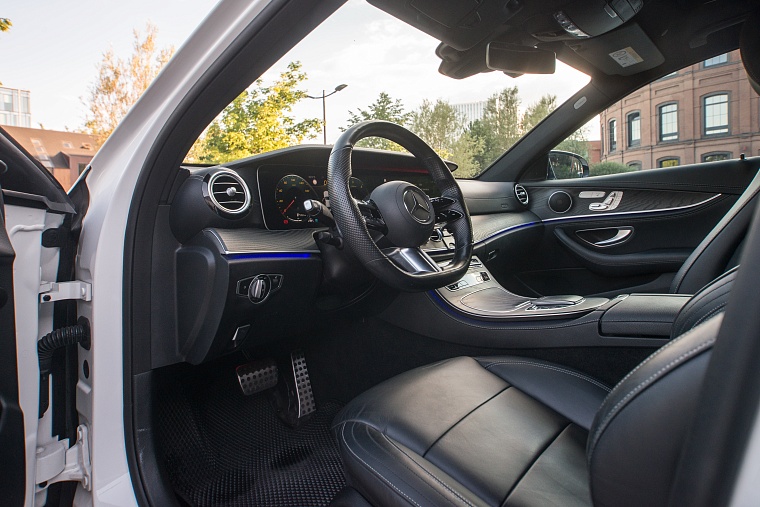 Mercedes-Benz E-Класс 213 белый