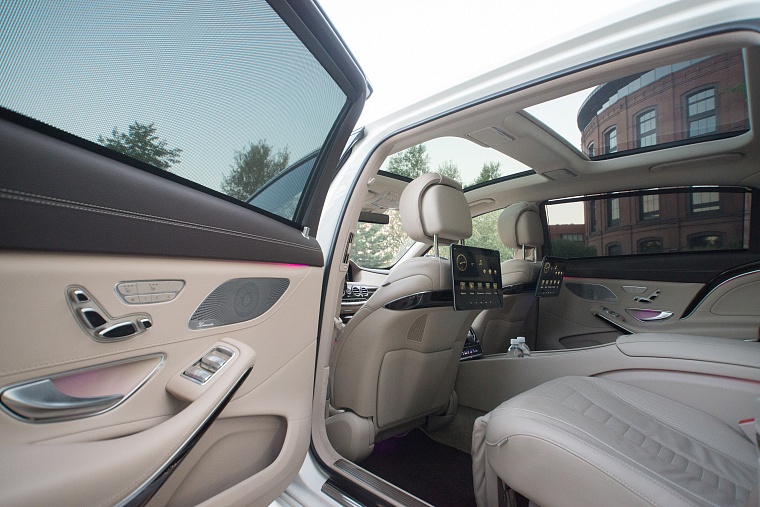 Mercedes-Benz Maybach S-класс 222 Белый