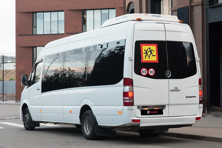 Mercedes-Benz Sprinter Белый 20 мест