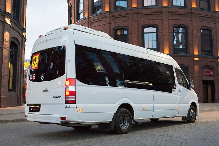 Mercedes-Benz Sprinter Белый 20 мест