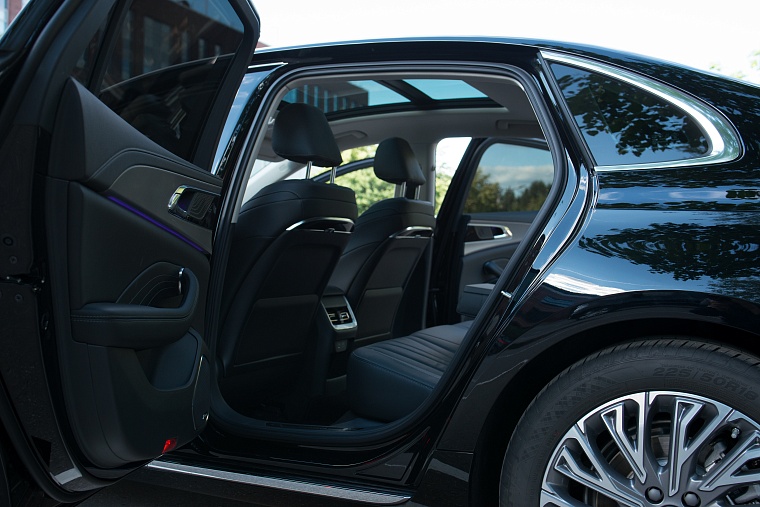 Hongqi Н5 черный