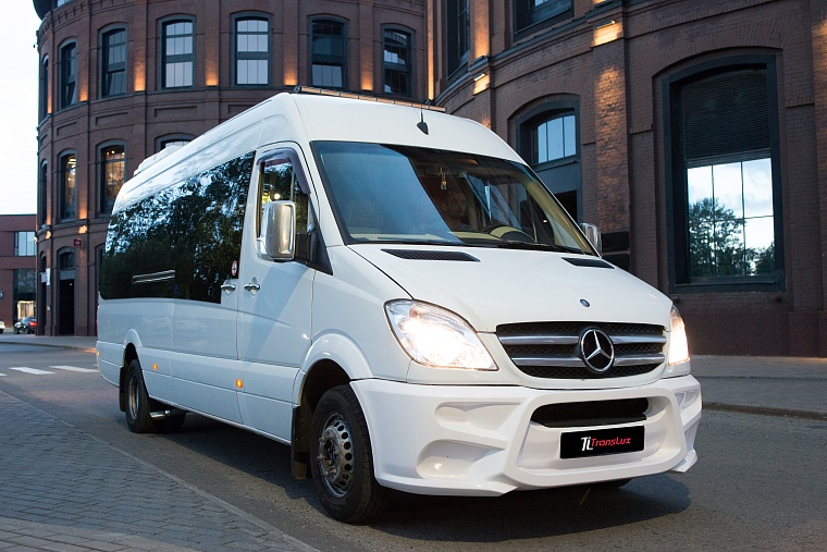 Mercedes-Benz Sprinter Белый 20 мест