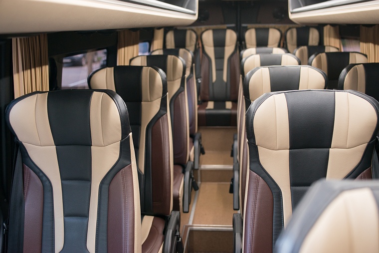 Mercedes-Benz Sprinter 907 Белый 19 мест