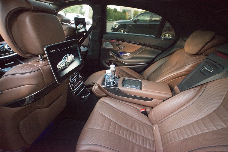 Mercedes-Benz S-класс 222 черный