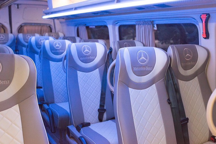 Mercedes-Benz Sprinter Белый 20 мест