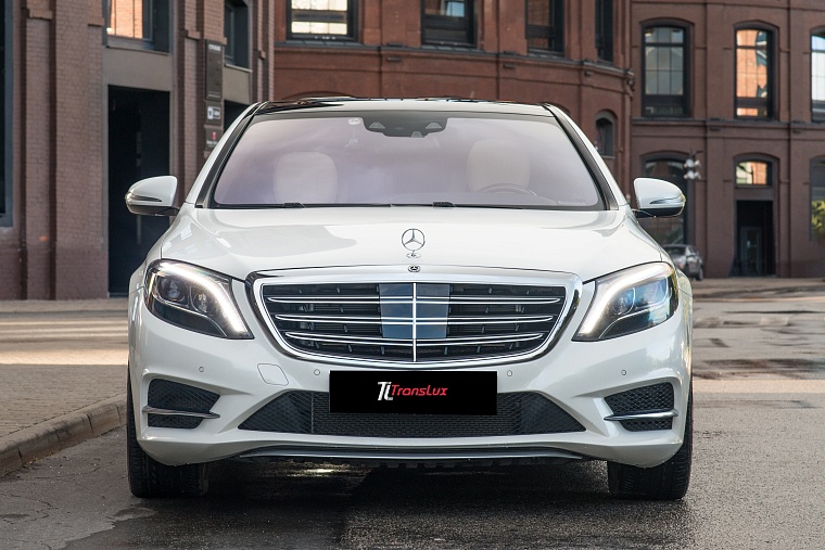 Mercedes-Benz S-класс 222 белый