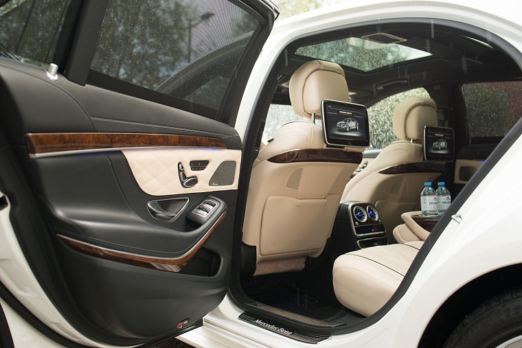 Mercedes-Benz S-класс 222 белый
