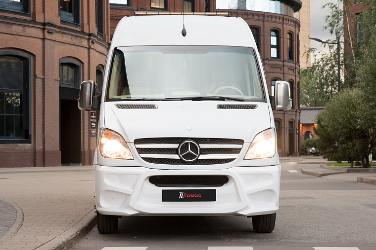 Mercedes-Benz Sprinter Белый 20 мест