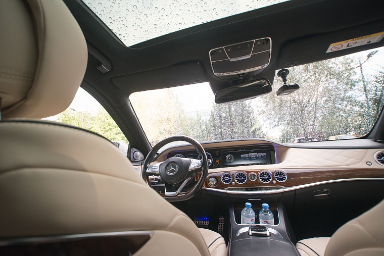 Mercedes-Benz S-класс 222 белый