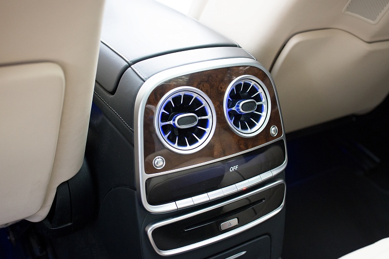 Mercedes-Benz S-класс 222 белый