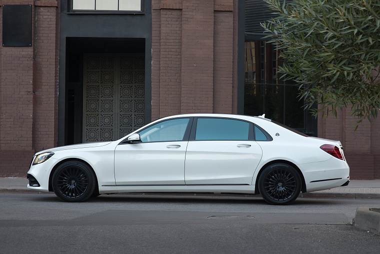 Mercedes-Benz Maybach S-класс 222 Белый